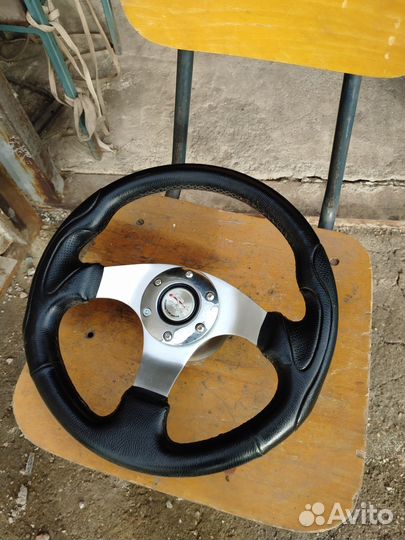 Руль спортивный r-1 sport на ваз