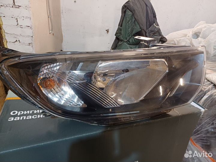 Фара правая LADA granta