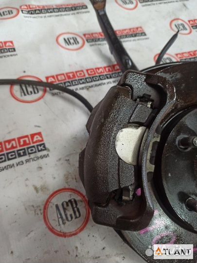 Ступица передняя правая toyota mark II