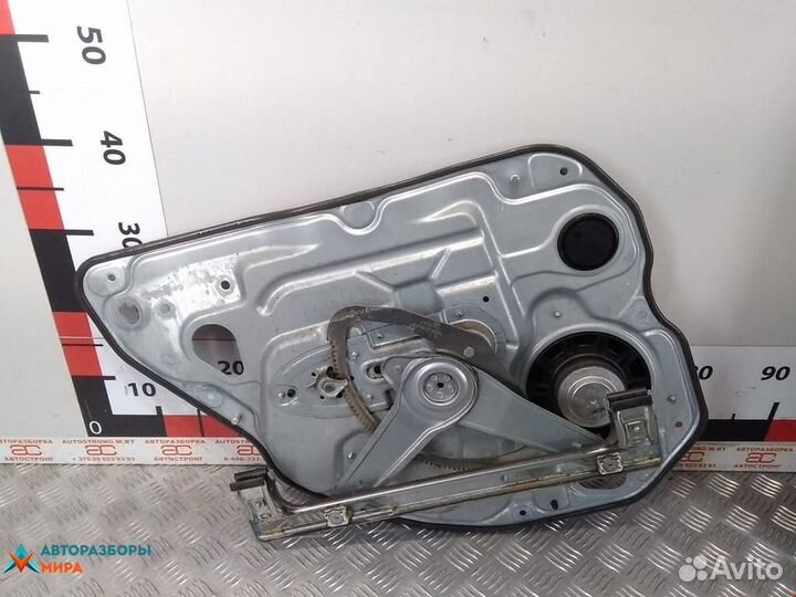 Стеклоподъемник электрический задний правый Volvo