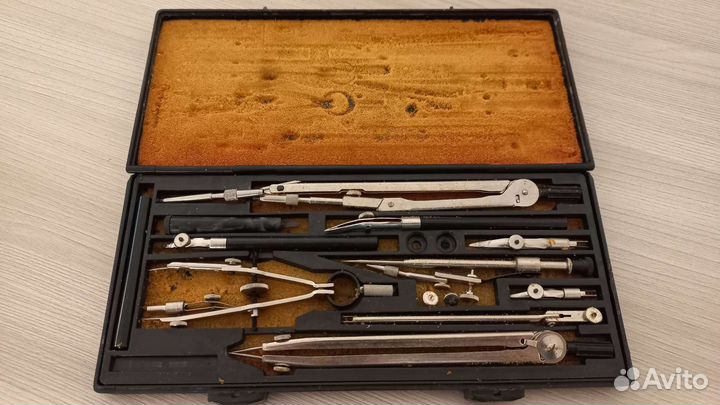 Готовальня-циркуль СССР