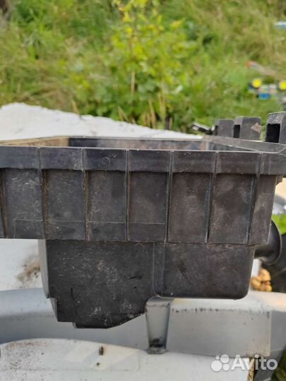 Корпус воздушного фильтра t4