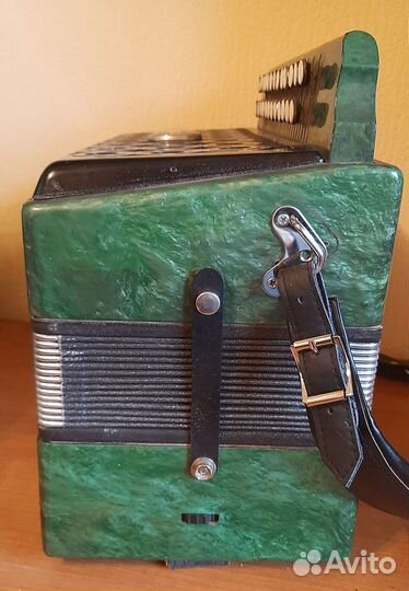 Гармонь Чайка 3