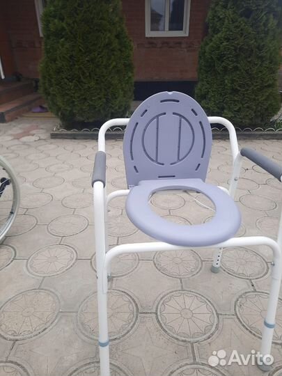 Инвалидная коляска