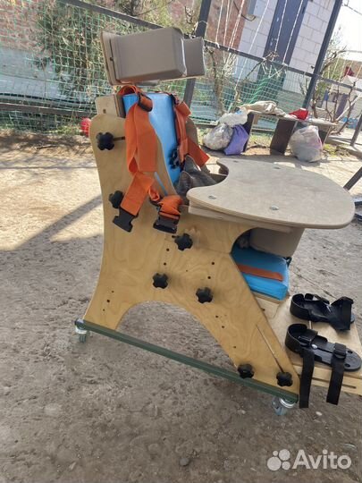 Стульчик для кормления