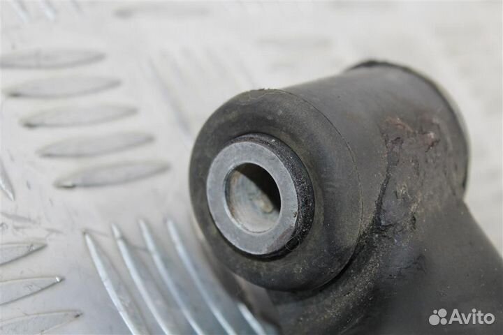 Рычаг передний правый Mitsubishi Outlander XL (CW