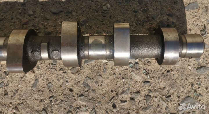 Распредвал Toyota 2l 3l 5l 2lt