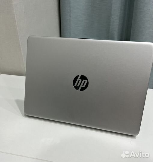 Ноутбук HP 14s-dq2