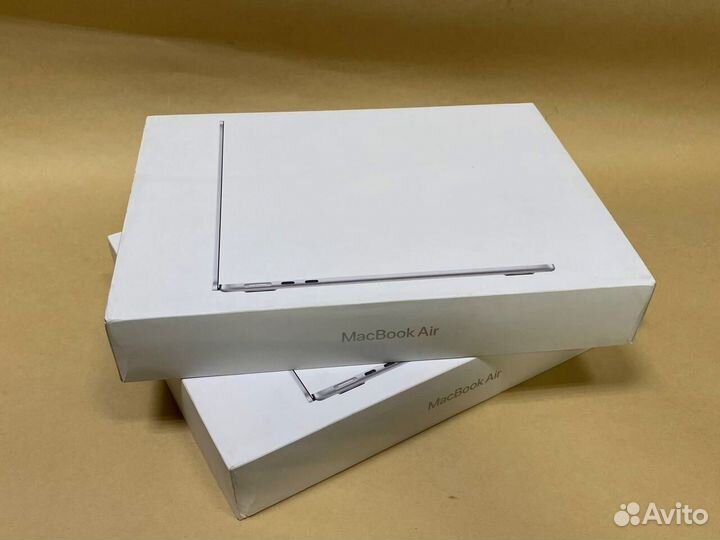Macbook Air 13 M3 Silver 16gb