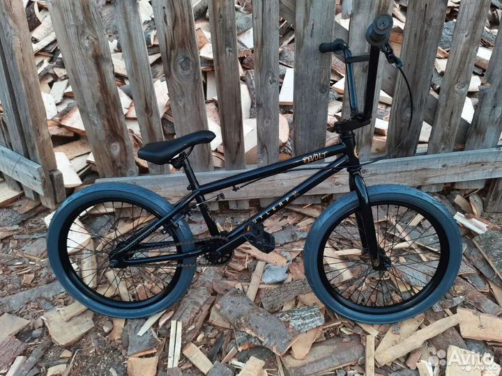Трюковой велосипед BMX