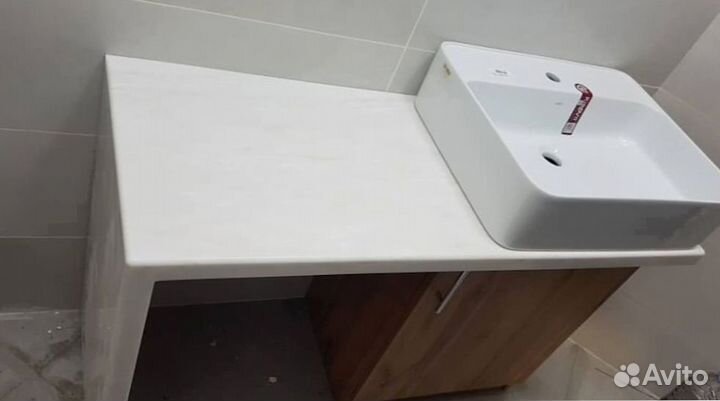 Столешница для ванной из искуственного камня