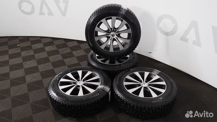 Комплект колёс Toyota R17