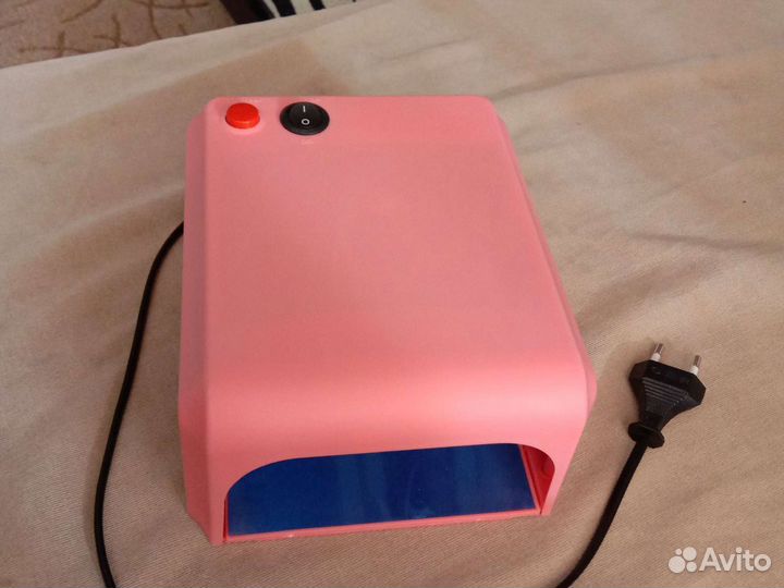 Лампа для ногтей