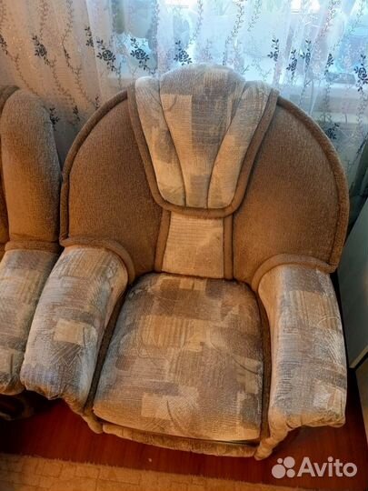 Продам угловой диван