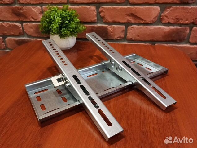 Кронштейн для телевизора на стену