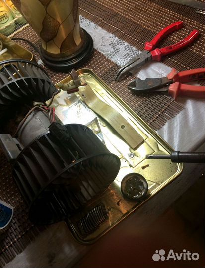 Ремонт моторчика печки Kia