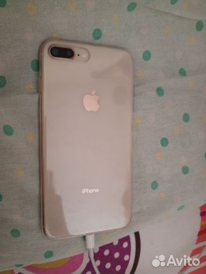 iPhone 8 Plus, 64 ГБ