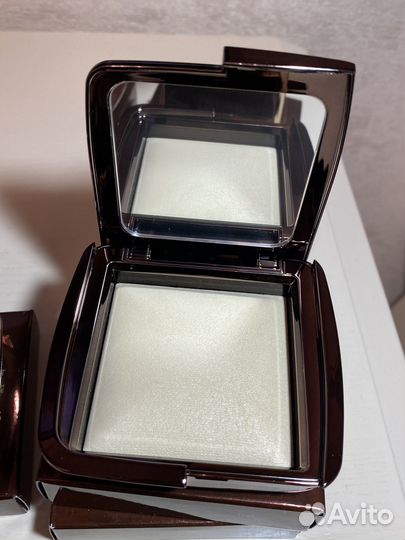 Hourglass, Chanel, Dior