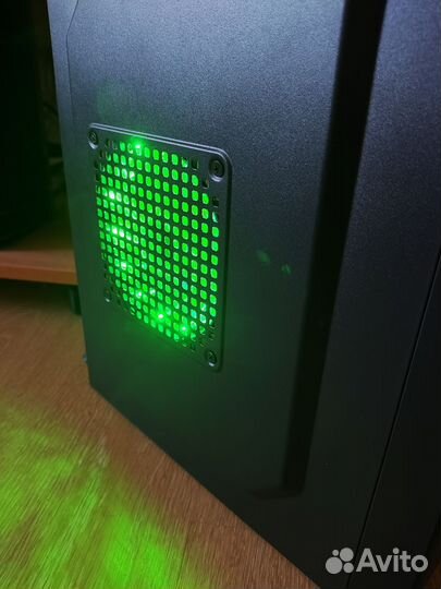 Шустрый системный блок на базе Core i3 7100