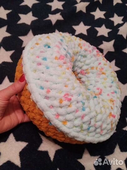 Подушка пончик