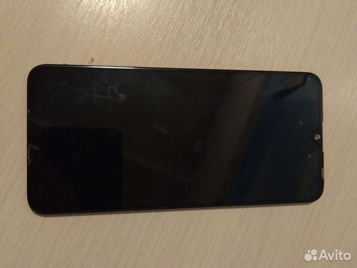 Экран на honor 10i