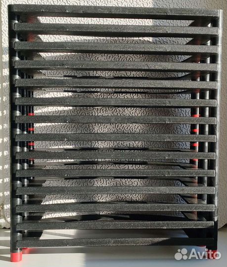 Подставка для cd дисков в прямоугольных коробках