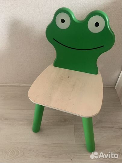 Детский стол и стул