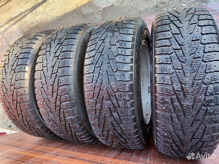 Nokian Tyres Hakkapeliitta 7 SUV 235/65 R17