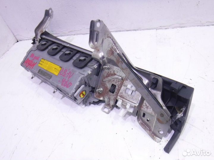 Подушка безопасности колен водителя 7390050050C0