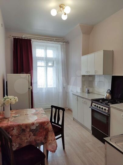 2-к. квартира, 55 м², 3/5 эт.
