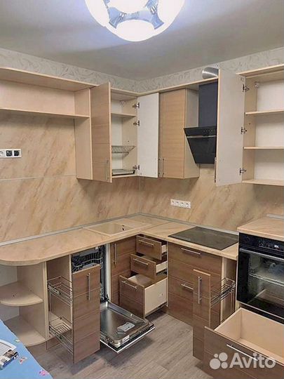 Кухонный гарнитур