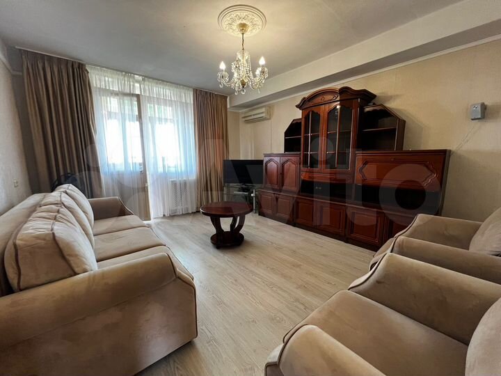 3-к. квартира, 70 м², 9/12 эт.