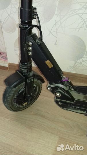 Продам электросамокат Kugoo S3