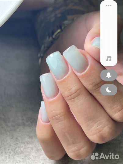 Мастер маникюра и педикюра