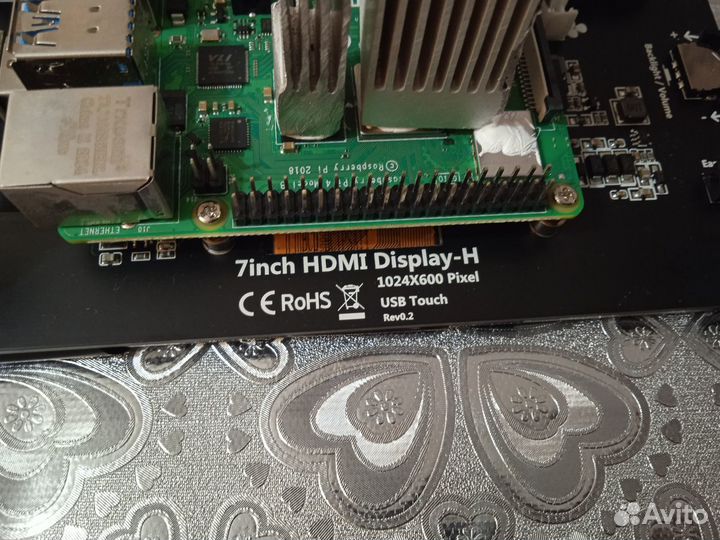 Raspberry pi 4 model b,7inch hdmi Display-H 1024