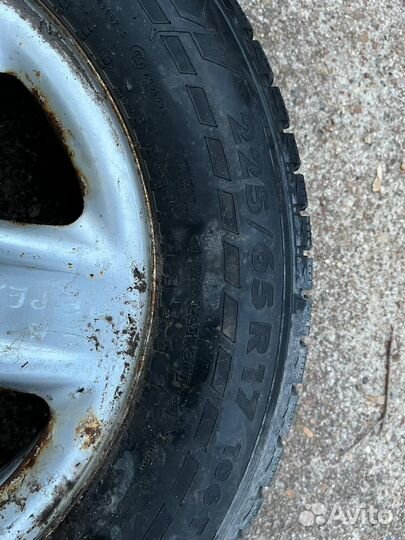 Nokian Tyres Hakkapeliitta 7 225/65 R17