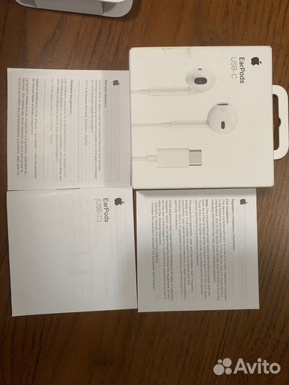 Наушники Apple EarPods with Type-C