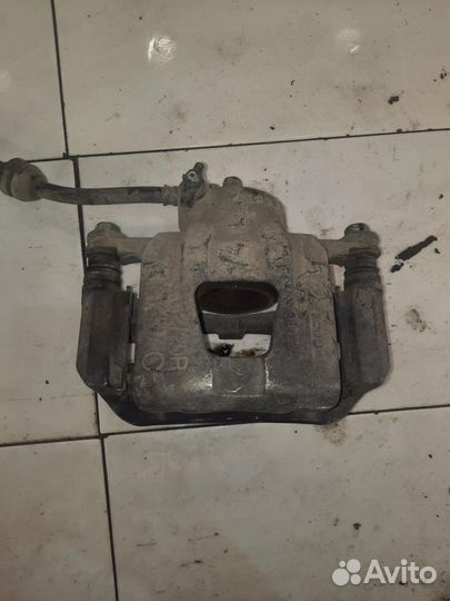 Суппорт передний правый Chevrolet Aveo (T250) 2005