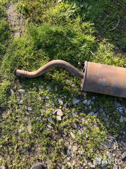 Продаю глушитель