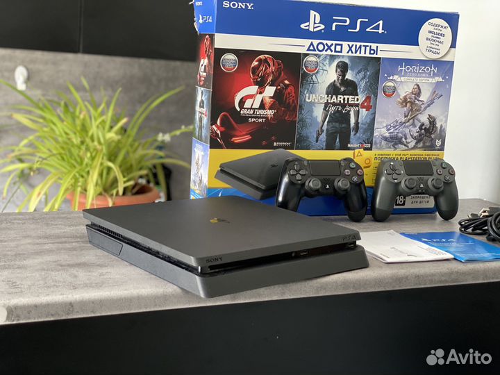 Sony Playstation 4 Slim много игр + 2 гейпада FC24