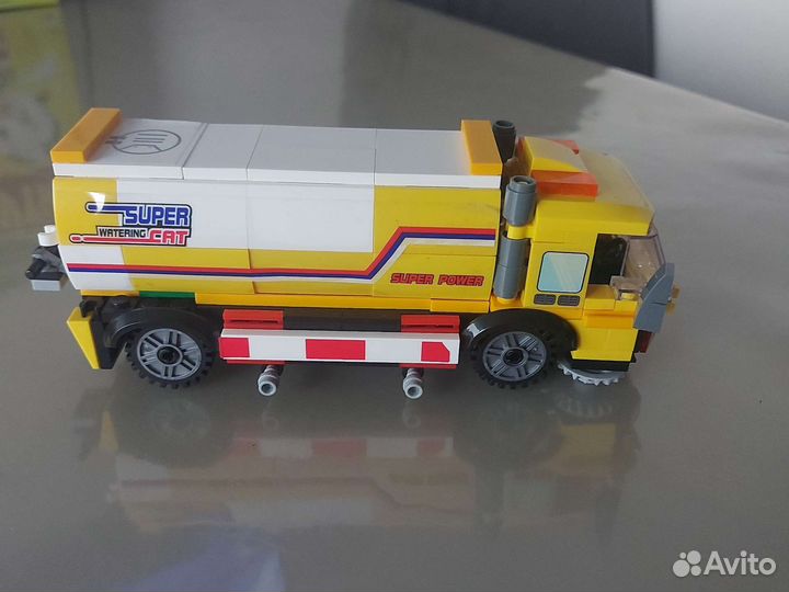 Развивающий автомобиль