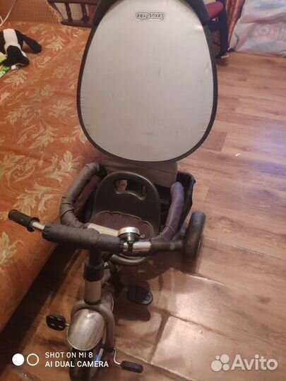 Детский велосипед с ручкой