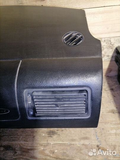 Торпедо Volkswagen Golf