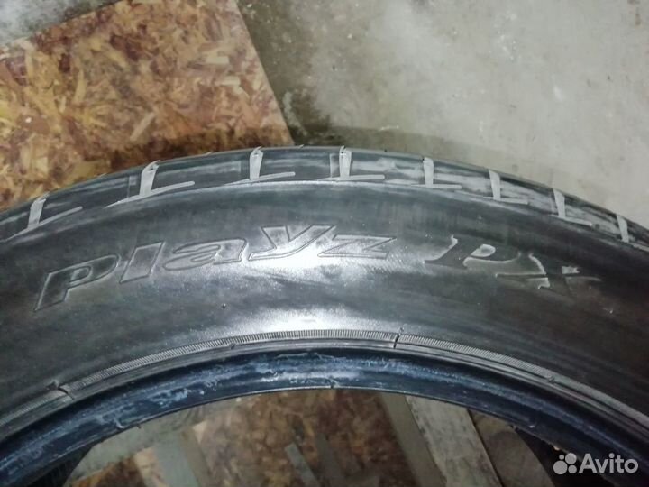 Bridgestone Playz PX 235/50 R17