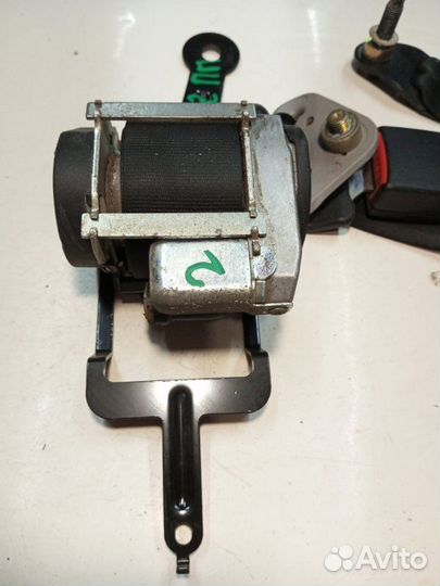 Ремень безопасности передний правый Nissan Primera