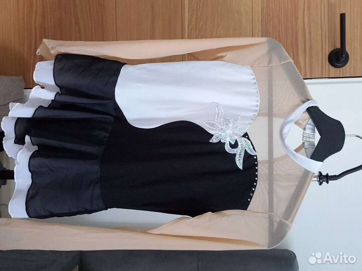 Костюм для фигурного катания 158-160