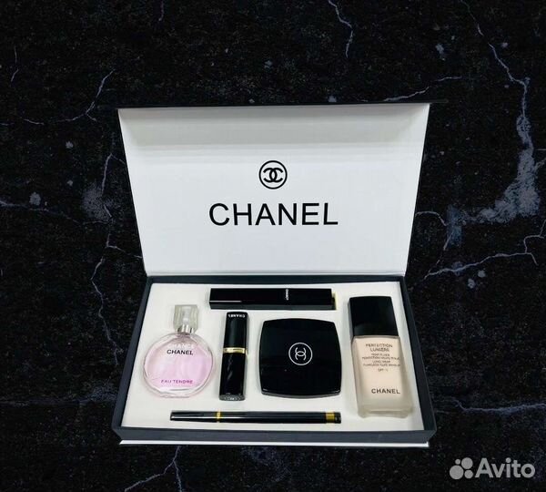 Набор косметики chanel
