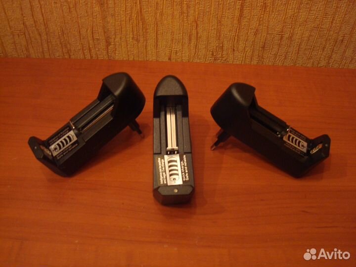 Зарядное устройство для 18650 батарей