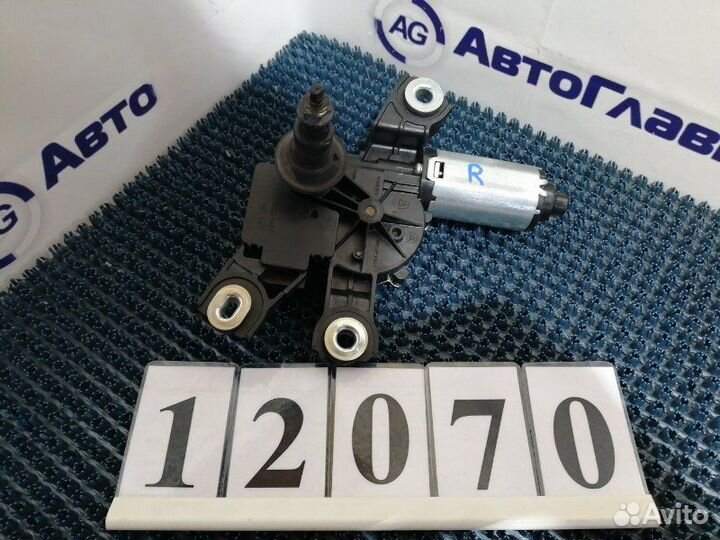 Мотор стеклоомывателя Volkswagen Passat