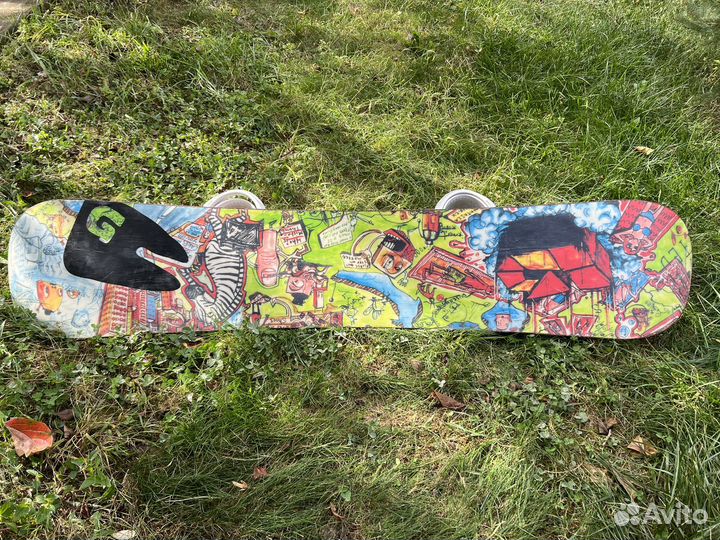 Сноуборд с креплениями burton